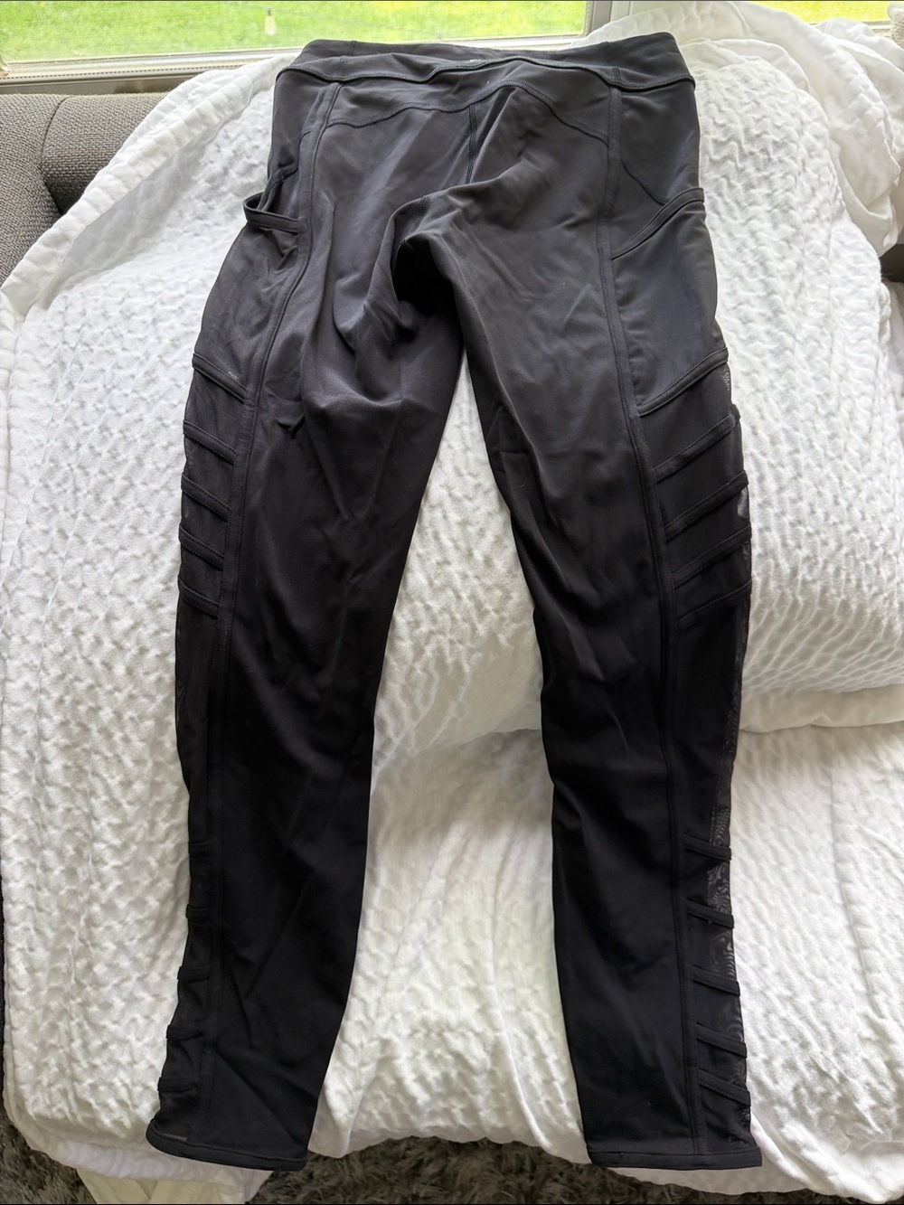 lululemon athletica Black Leggings with Side Mesh Panels - Picture 2 of 3